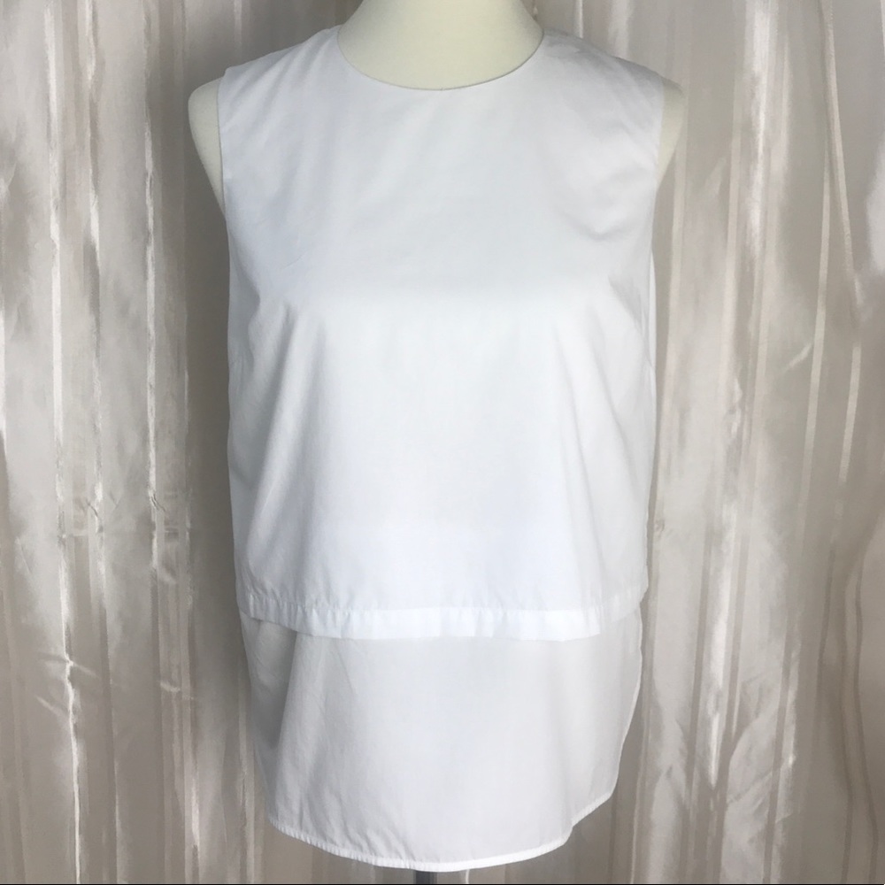 🎉HP🎉Theory White Hodal Sheltered Top
